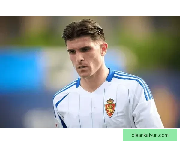 萨拉戈萨在本赛季表现稳健，近期状态回暖值得关注。